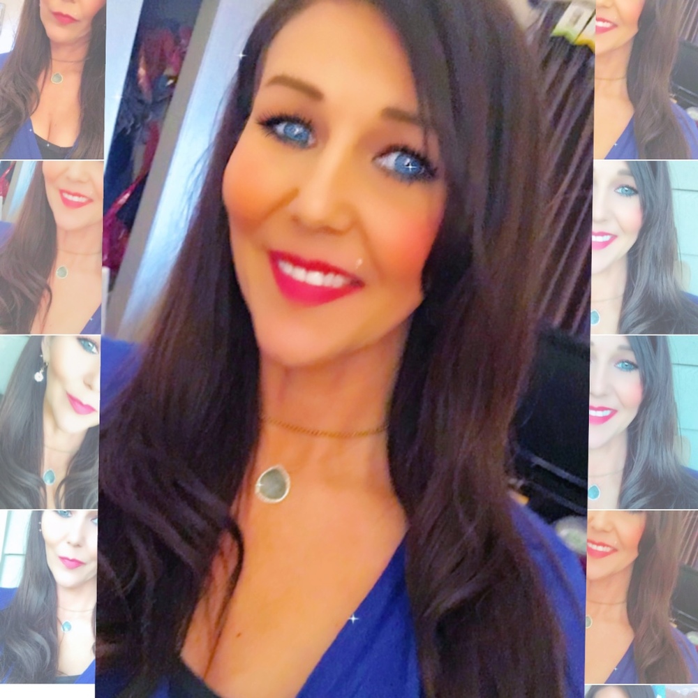 Meet your Posher, Alicia